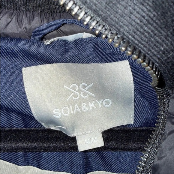 Soia & Kyo Classic Down Coat - Picture 4 of 5